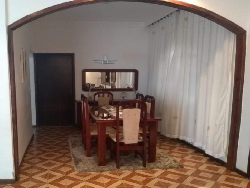 Casa para Venda em São José dos Campos - 2