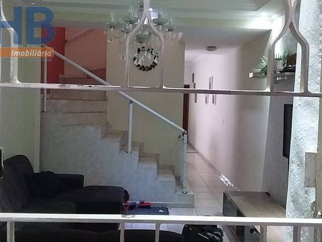 Sobrado para Venda em São José dos Campos - 4