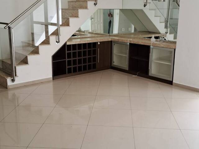 Apartamento para Locação em São José dos Campos - 4