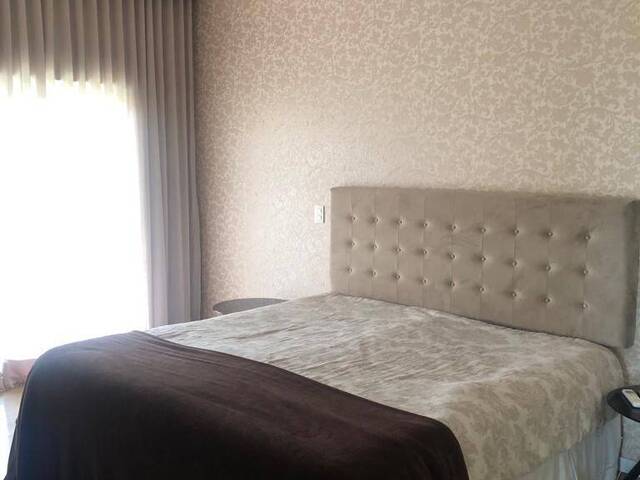 Casa em condomínio para Venda em São José dos Campos - 4