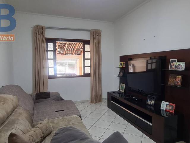 Sobrado para Venda em São José dos Campos - 5
