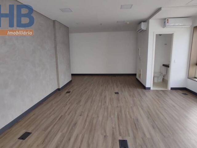 #SL2405 - Sala para Locação em São José dos Campos - SP - 2