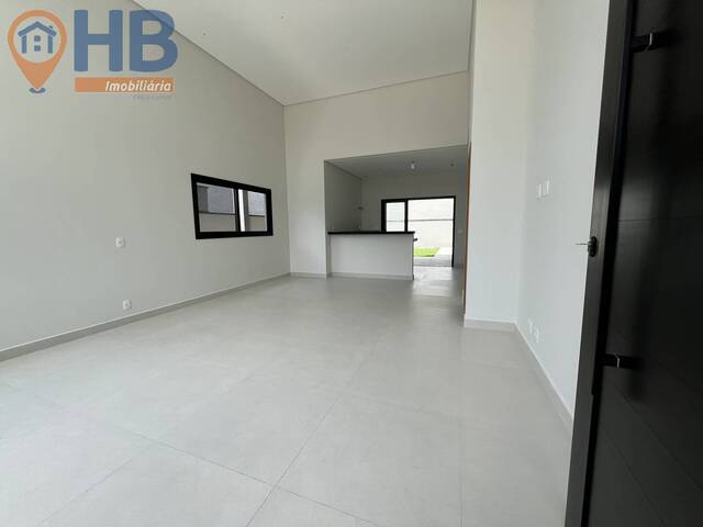 Casa em condomínio para Venda em Caçapava - 4