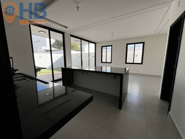 Casa para Venda em São José dos Campos - 5