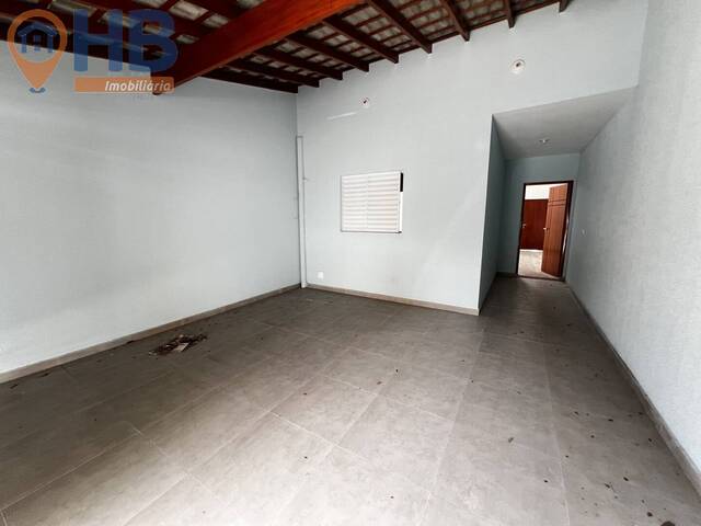Casa para Venda em São José dos Campos - 4