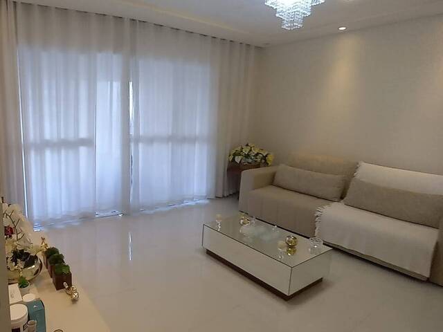 Apartamento para Venda em São José dos Campos - 4