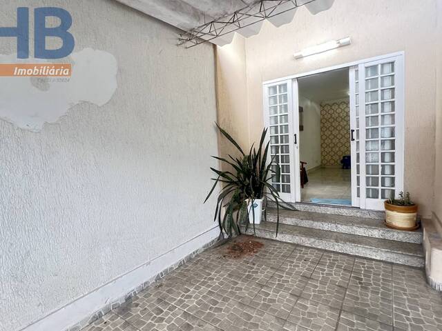 Casa para Venda em São José dos Campos - 4
