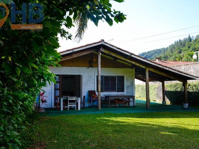 Venda em Martim de Sá - Caraguatatuba