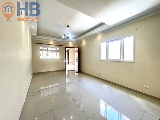 Casa para Venda em São José dos Campos - 4
