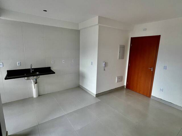 Apartamento Churrasqueira na Sacada para Venda em São José dos Campos - 4