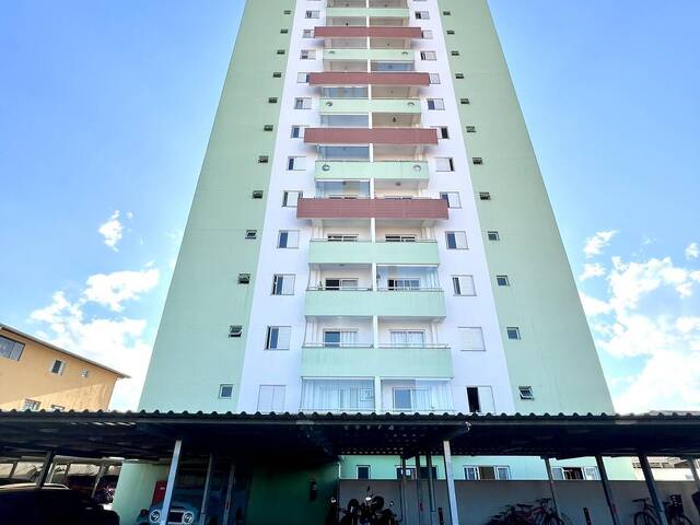 Apartamento para Venda em São José dos Campos - 2