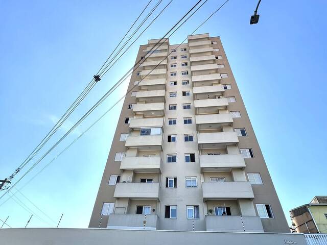 Apartamento para Venda em São José dos Campos - 2