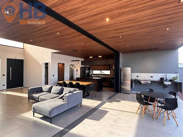 Casa para Venda em São José dos Campos - 5