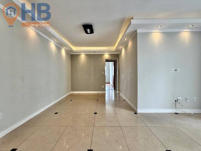 Apartamento para Venda em São José dos Campos - 2