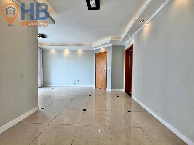 Apartamento para Venda em São José dos Campos - 4