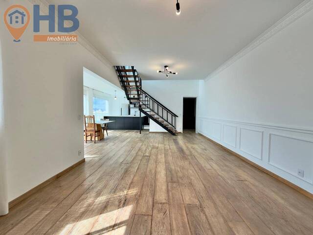 Duplex para Venda em São José dos Campos - 2