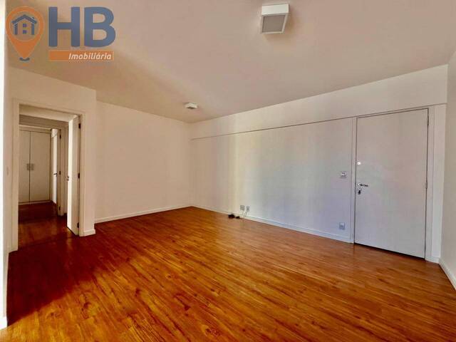 Apartamento Churrasqueira na Sacada para Venda em São José dos Campos - 4